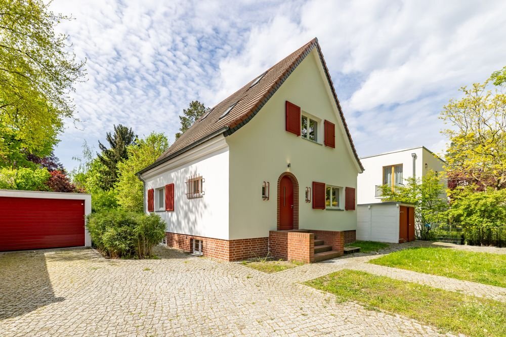 Einfamilienhaus zur Miete 2.600 € 4 Zimmer 108,9 m²<br/>Wohnfläche 632 m²<br/>Grundstück Kleinmachnow / Dreilinden 14532