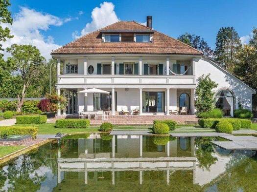 Haus zum Kauf 33.387.837 € 600 m² Saint-Prex 1162