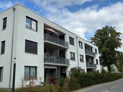 Wohnung zur Miete 1.050 € 2 Zimmer 65 m² Geschoss 1/3 frei ab sofort Biesdorf Marzahn-Hellersdorf 12683
