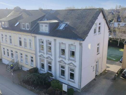 Mehrfamilienhaus zum Kauf 378.850 € 210 m² 569 m² Grundstück Schleswig 24837