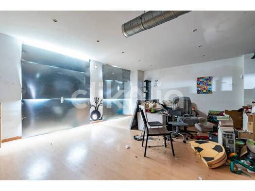 Wohnung zum Kauf 340.000 € 2 Zimmer 196 m² 1. Geschoss Badalona 08912
