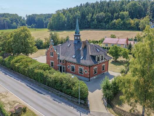 Haus zum Kauf 975.000 € 12 Zimmer 427 m² 3.100 m² Grundstück Spittelstein Rödental 96472