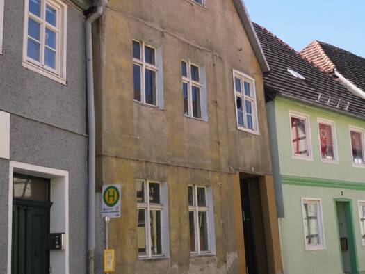 Haus zum Kauf 45.000 € 186 m² 189 m² Grundstück frei ab sofort Perleberg Perleberg 19348