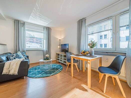 Studio zur Miete auf Zeit 1.020 € 1 Zimmer 30 m² frei ab 01.08.2026 Sachsenhausen Frankfurt am Main 60594