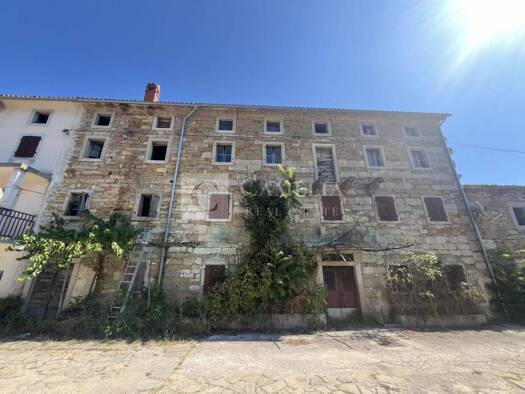 Haus zum Kauf 90.000 € 5 Zimmer 300 m² Skuljari, Buzet Buzet