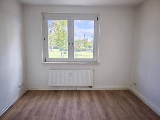 Wohnung zur Miete 860 € 5 Zimmer 119,4 m² EG Straße des Friedens 90 Merseburg Merseburg 06217