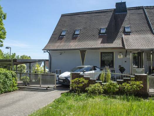Einfamilienhaus zum Kauf 460.000 € 5 Zimmer 174,7 m² 551 m² Grundstück frei ab 01.12.2026 Malstatt Mitte 66113