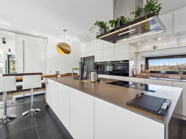 Villa zum Kauf 1.499.999 € 8 Zimmer 210 m² 660 m² Grundstück Markkleeberg Markkleeberg 04416