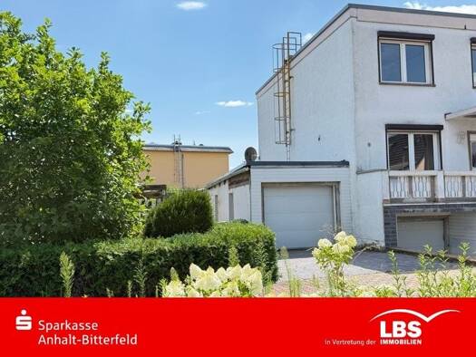 Reihenendhaus zum Kauf 89.000 € 4 Zimmer 90 m² 671 m² Grundstück Aken Aken (Elbe) 06385