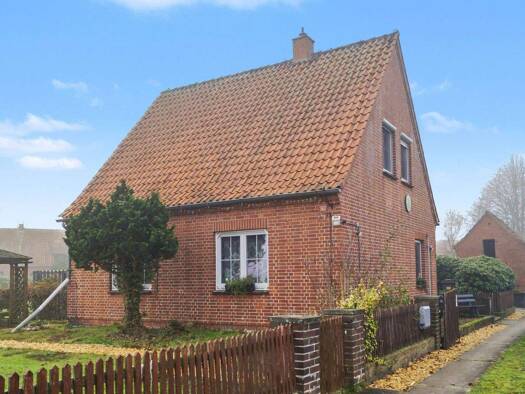 Schloss zum Kauf 259.000 € 8 Zimmer 95 m² 3.761 m² Grundstück Neulohe Marklohe 31608