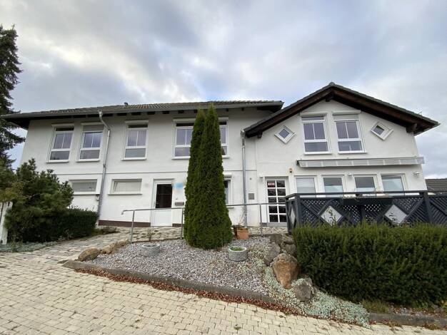 Haus zum Kauf 1.150.000 € 24 Zimmer 1.218 m² 1.360 m² Grundstück frei ab sofort Dörnberg Habichtswald 34317