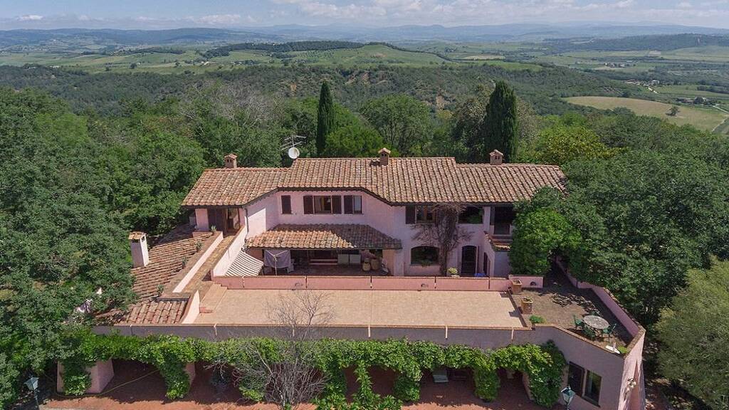 Villa zum Kauf 7 Zimmer 550 m² 50.000 m² Grundstück GROSSETO