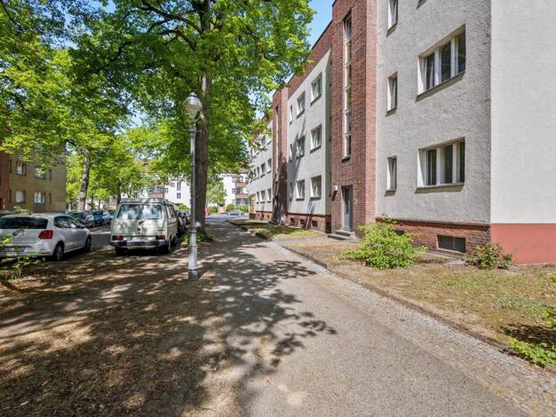 Wohnung zum Kauf provisionsfrei 183.600 € 2,5 Zimmer 56,2 m² 1. Geschoss Ziekowstraße 119 Tegel Berlin 13509