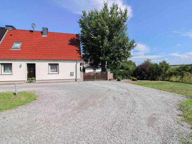 Sonstiges zum Kauf als Kapitalanlage geeignet 149.000 € 4 Zimmer 110 m² 1.788 m² Grundstück Langenrieth Bad Liebenwerda 04931