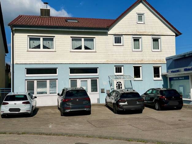 Haus zum Kauf 430.000 € 660 m² 1.507 m² Grundstück Tuningen 78609