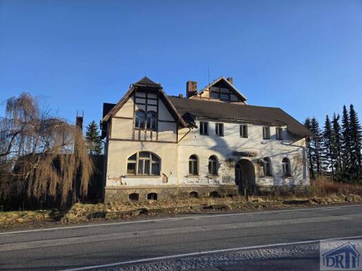 Mehrfamilienhaus zum Kauf 5.000 € 20 Zimmer 700 m² 4.630 m² Grundstück Kurort Oybin Oybin 02797