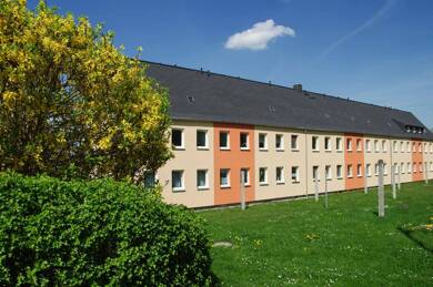 Wohnung zur Miete 266 € 2 Zimmer 46 m² 1. Geschoss frei ab sofort Neue Heimat 1 Zschopau Zschopau 09405