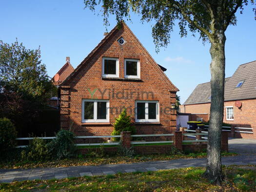 Mehrfamilienhaus zum Kauf 325.000 € 11 Zimmer 259 m² 668 m² Grundstück Groden Cuxhaven 27472