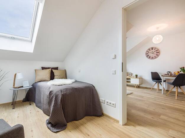 Wohnung zum Kauf 197.500 € 2 Zimmer 32,3 m² Dachgeschoss frei ab 01.08.2025 Oberachdorf Wörth a.d. Donau 93086
