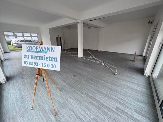 Laden zur Miete 15 € 2 Zimmer 141,4 m² Verkaufsfläche Strandstraße 27 Kühlungsborn 18225