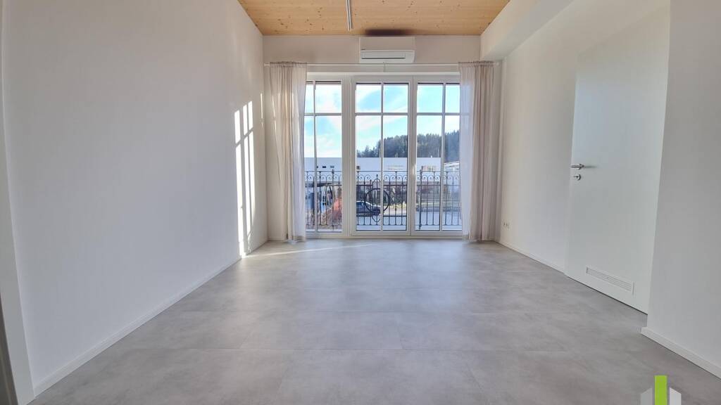 Bürogebäude zur Miete 3.450 € 5 Zimmer 295 m² Bürofläche Straßwalchen 5204