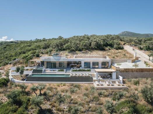 Villa zum Kauf 1.950.000 € 9 Zimmer 251,2 m² 4.191,9 m² Grundstück Lefkada 31100