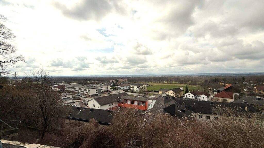 Einfamilienhaus zum Kauf 148.000 € 5 Zimmer 72 m² 676 m² Grundstück Pfarrweg 3 Ostermiething 5121