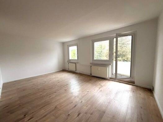 Wohnung zur Miete 307 € 2 Zimmer 51,2 m² 2. Geschoss Friesenweg 168 Chrieschwitz Plauen 08529