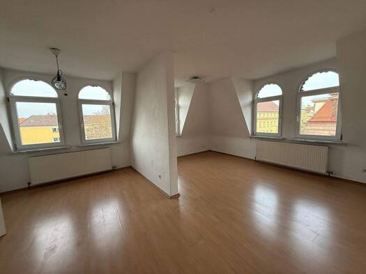 Wohnung zur Miete 1.150 € 4 Zimmer 91 m² 4. Geschoss frei ab sofort Gärten h d Veste Nürnberg 90408