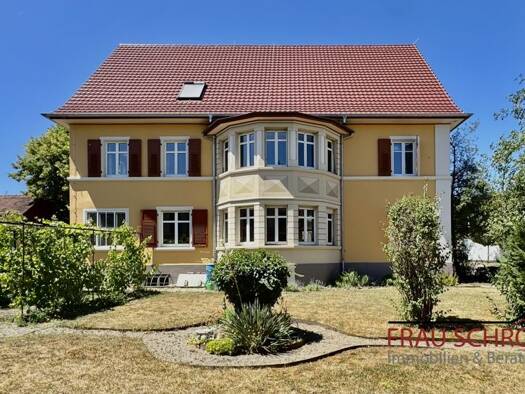 Mehrfamilienhaus zum Kauf 889.000 € 13 Zimmer 375,3 m² 1.460 m² Grundstück Gottmadingen Gottmadingen 78244