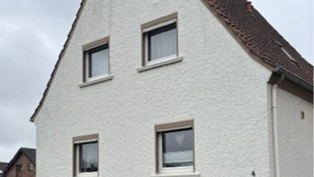Einfamilienhaus zum Kauf 240.000 € 4 Zimmer 110 m² 487 m² Grundstück Heidenoldendorf Detmold 32758