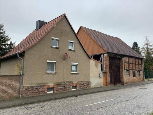 Einfamilienhaus zum Kauf 35.000 € 3 Zimmer 70 m² 753 m² Grundstück Hauptstraße 18 Hakenstedt 39343