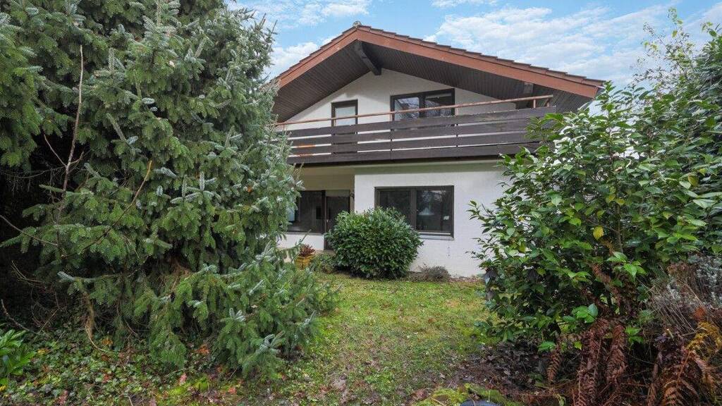 Einfamilienhaus zum Kauf 535.000 € 10 Zimmer 247,7 m² 626 m² Grundstück Innenstadt Pforzheim / Sonnenberg 75180