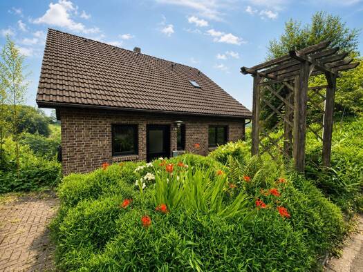 Einfamilienhaus zum Kauf 439.000 € 5 Zimmer 128,8 m² 518 m² Grundstück Kürten 51515