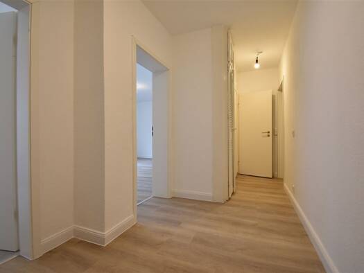 Wohnung zur Miete 625 € 2 Zimmer 61 m² 1. Geschoss frei ab sofort Siemensstr. 22 Altendorf Essen 45143