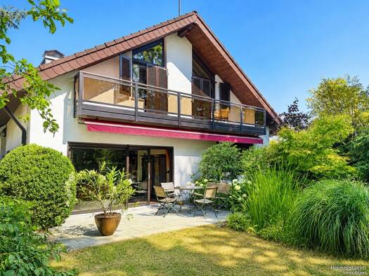 Einfamilienhaus zum Kauf 1.050.000 € 6 Zimmer 209 m² 605 m² Grundstück Rembrücken Heusenstamm 63150
