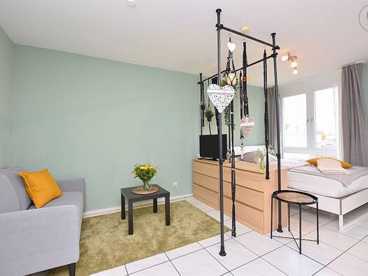 Studio zur Miete auf Zeit 990 € 1 Zimmer 30 m² frei ab 17.04.2026 Bietigheim 74321