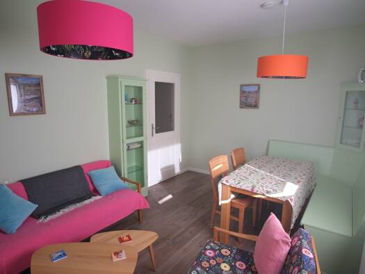 Wohnung zur Miete auf Zeit 1.300 € 3 Zimmer 63 m² frei ab 29.06.2027 Heslacher Wand Süd Süd 70199