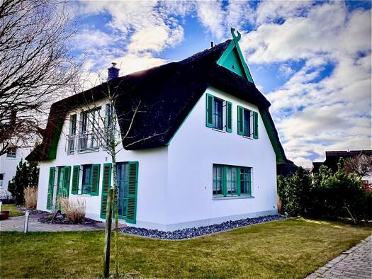 Sonstiges zum Kauf als Kapitalanlage geeignet 780.000 € 3 Zimmer 140 m² 700 m² Grundstück Glowe 18551