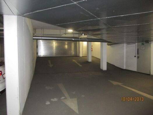 Tiefgaragenstellplatz zur Miete provisionsfrei 140 € Kochstr. 6-7 Kreuzberg Berlin 10969