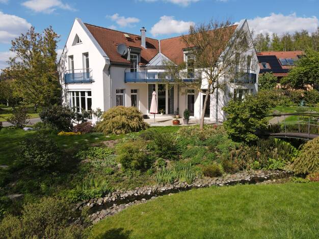 Einfamilienhaus zum Kauf 775.000 € 7,5 Zimmer 232 m² 1.262 m² Grundstück frei ab sofort Ullersdorf Radeberg 01454