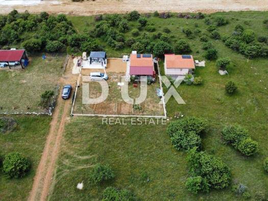 Einfamilienhaus zum Kauf 120.000 € 2 Zimmer 24 m² 482 m² Grundstück Vrsi 23235