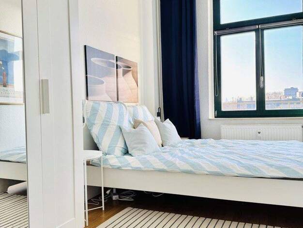 Wohnung zur Miete 800 € 2 Zimmer 47 m² 3. Geschoss frei ab 01.04.2026 Louisenstraße 10 Äußere Neustadt Dresden 01099