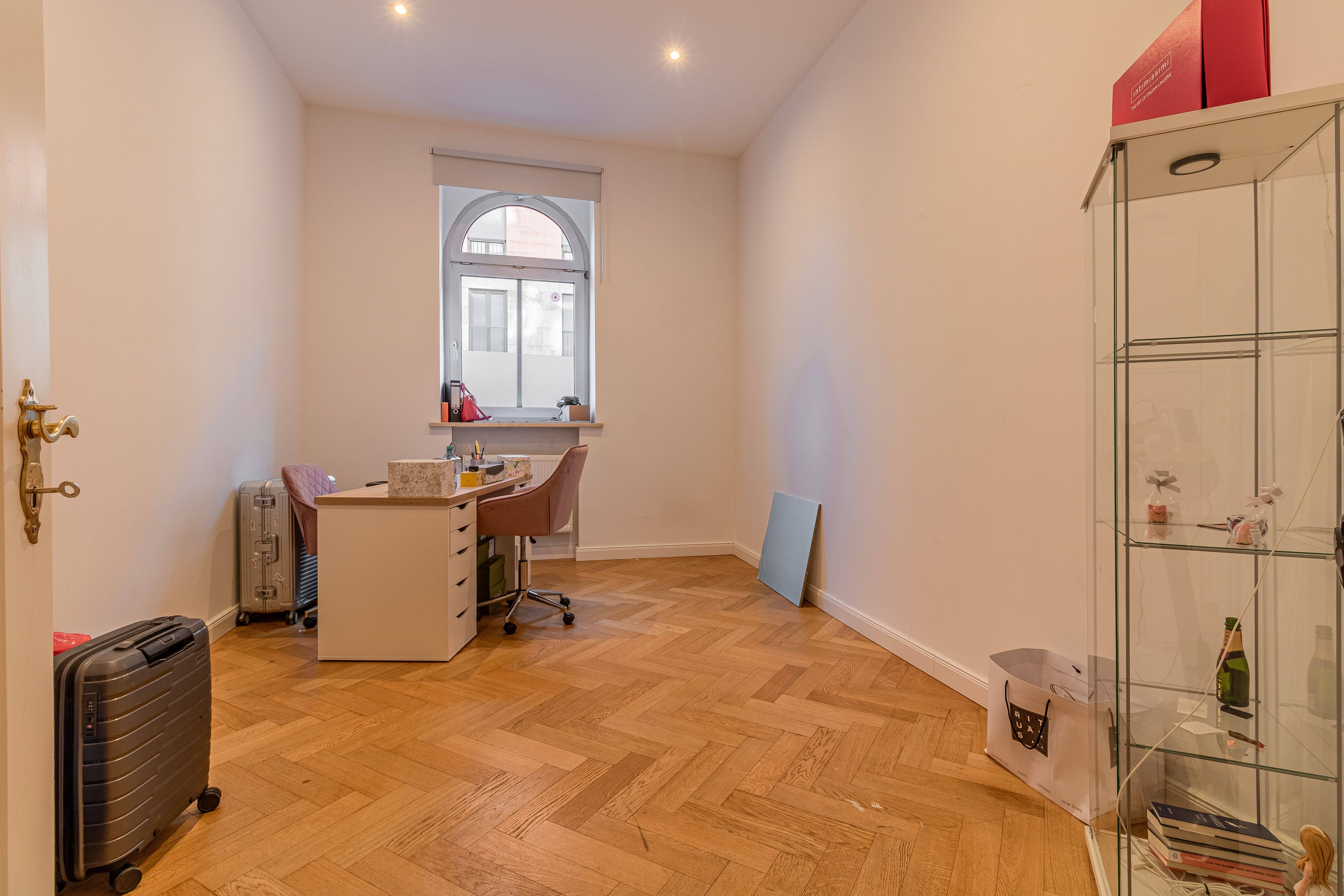 Property thumbnail 3