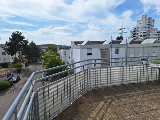 Wohnung zur Miete 750 € 2 Zimmer 61,1 m² Geschoss 2/3 frei ab sofort Rappenberg 63 Zuffenhausen Zuffenhausen 70435