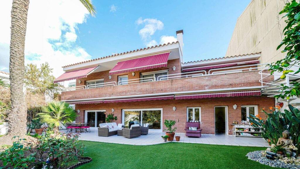 Einfamilienhaus zum Kauf provisionsfrei 1.880.000 € 7 Zimmer 630 m² 501 m² Grundstück Pineda de Mar 08397