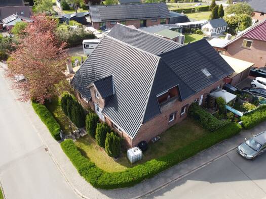 Mehrfamilienhaus zum Kauf 473.000 € 12 Zimmer 358,8 m² 1.080 m² Grundstück Breiholz 24797