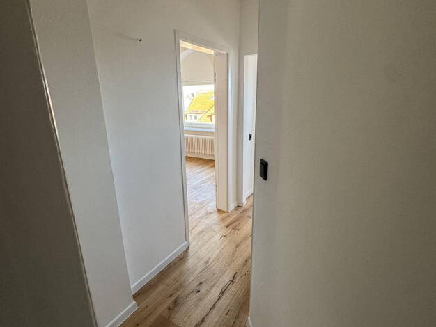 Studio zum Kauf provisionsfrei 111.000 € 1 Zimmer 25 m² 5. Geschoss Hamburger Chaussee 45 Hassee Kiel 24103
