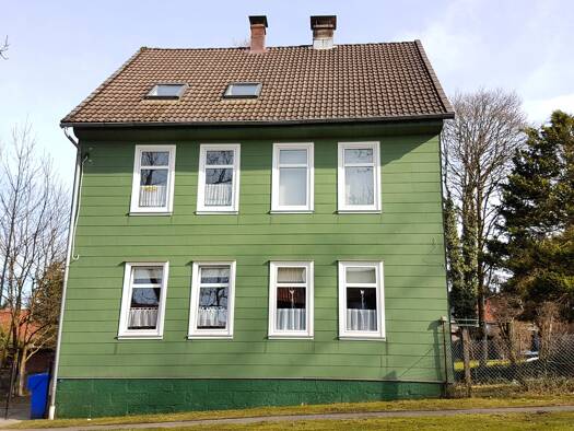 Mehrfamilienhaus zum Kauf 119.900 € 170 m² 1.126 m² Grundstück Osteröder Straße 43 Clausthal-Zellerfeld 38678