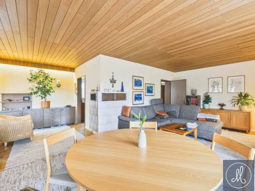 Einfamilienhaus zum Kauf 318.600 € 7 Zimmer 140 m² 702 m² Grundstück frei ab 01.11.2026 Beratzhausen Beratzhausen 93176